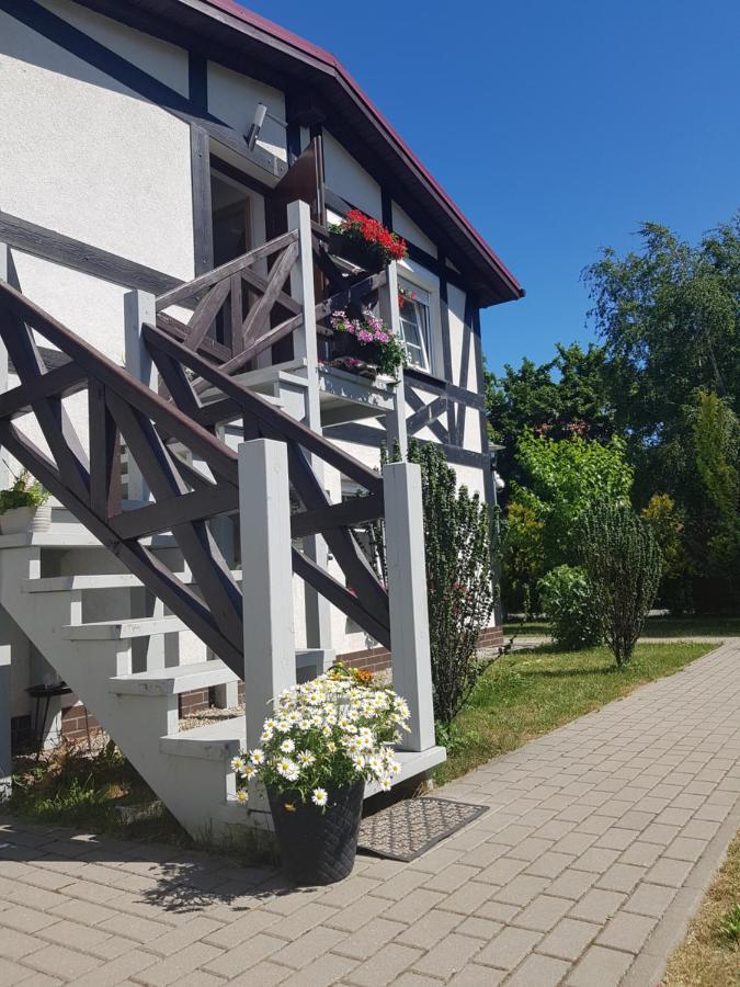 Nadmorskie Apartamenty Ustka Exterior foto